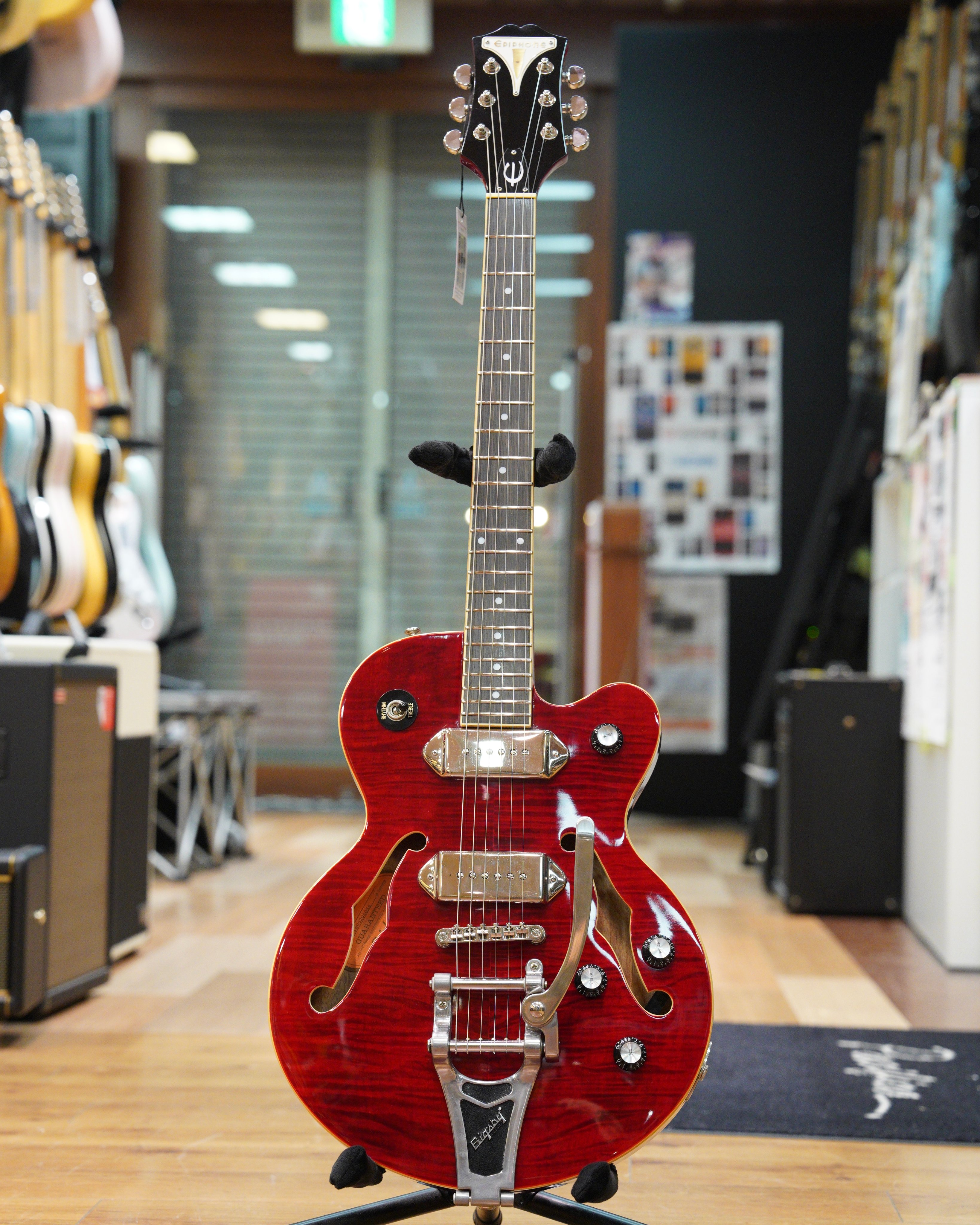 ※BJページ　epiphone WILDKAT AN Open Box Epiphone Wildkat Bigsby Hollowbody Electric Guitar