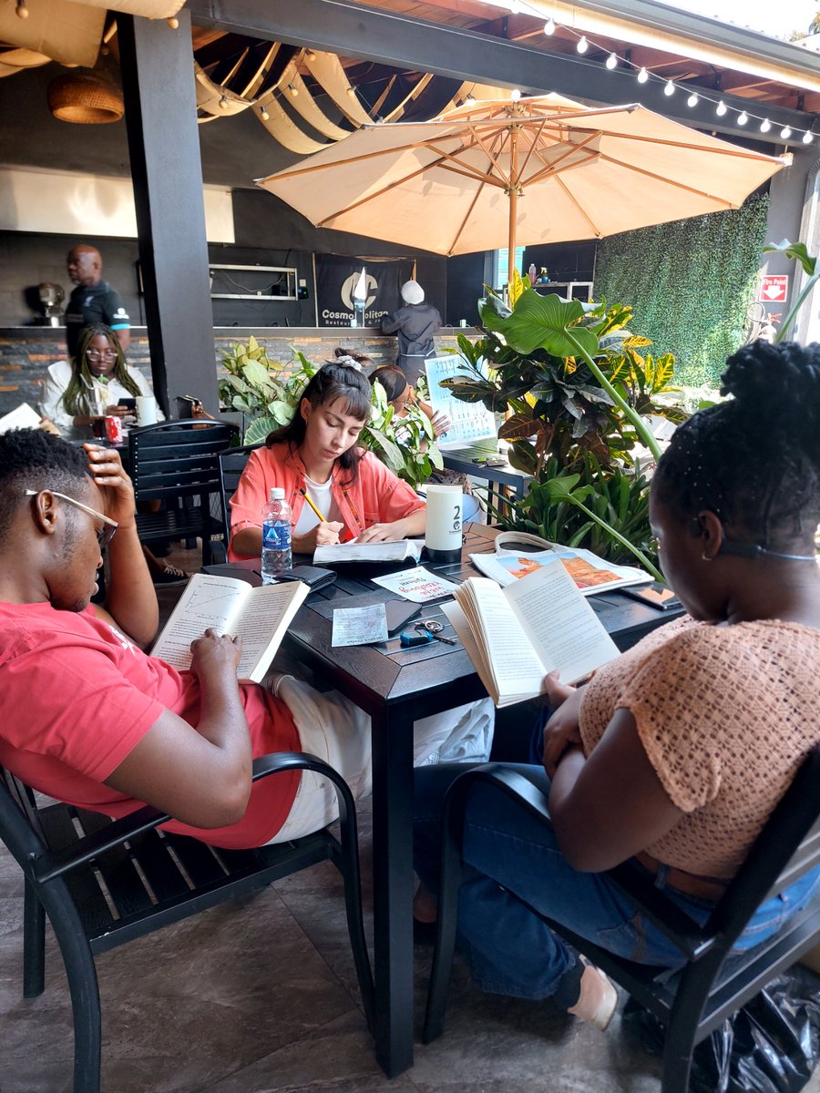 jsnetzim's tweet image. Visuals from Silent Book Club Harare, September Edition.

@Radioactive_Hub @TpTConsultancy1 #SBCHarare #jsnetzim