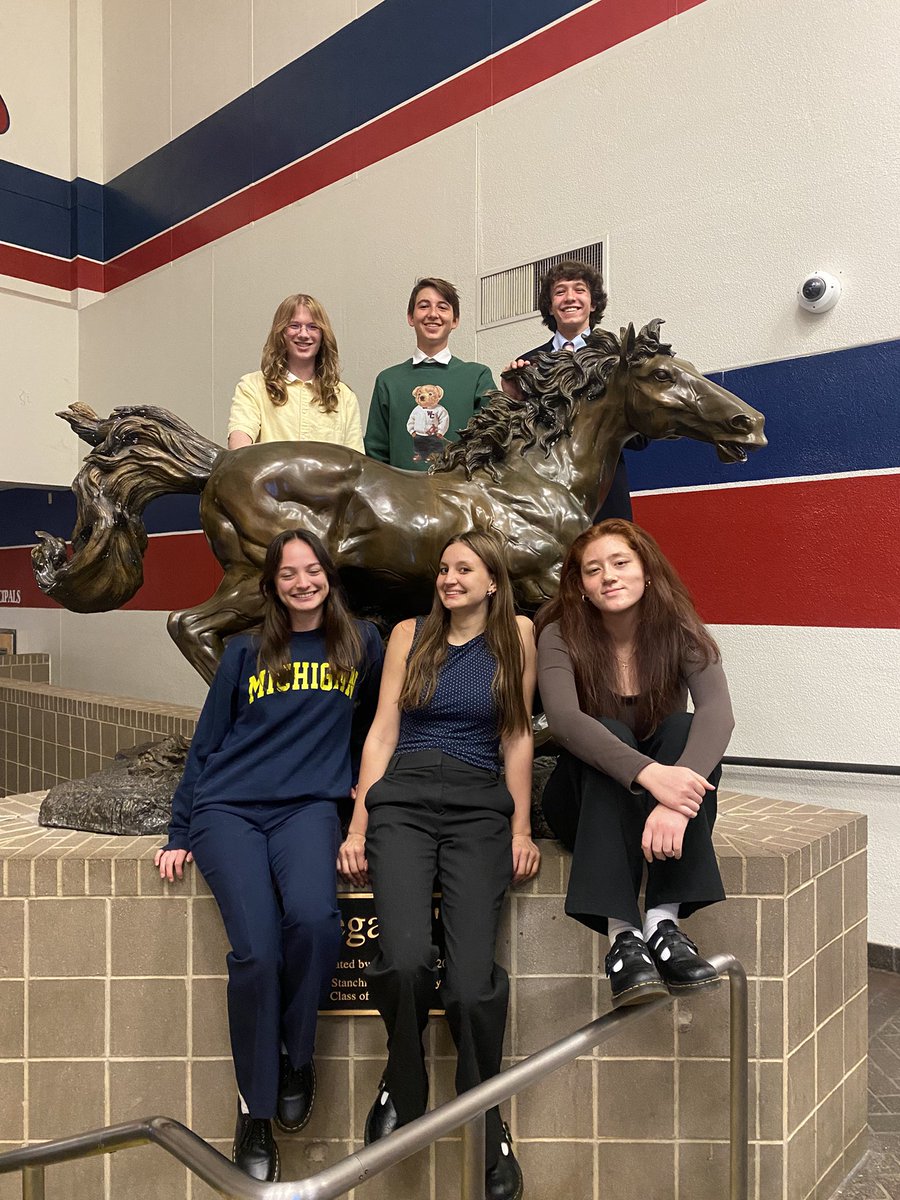 Julia Marek and Seth Small finish prelims 4-2 and receive a bye through to the Octafinals (Round of 16) tomorrow morning!