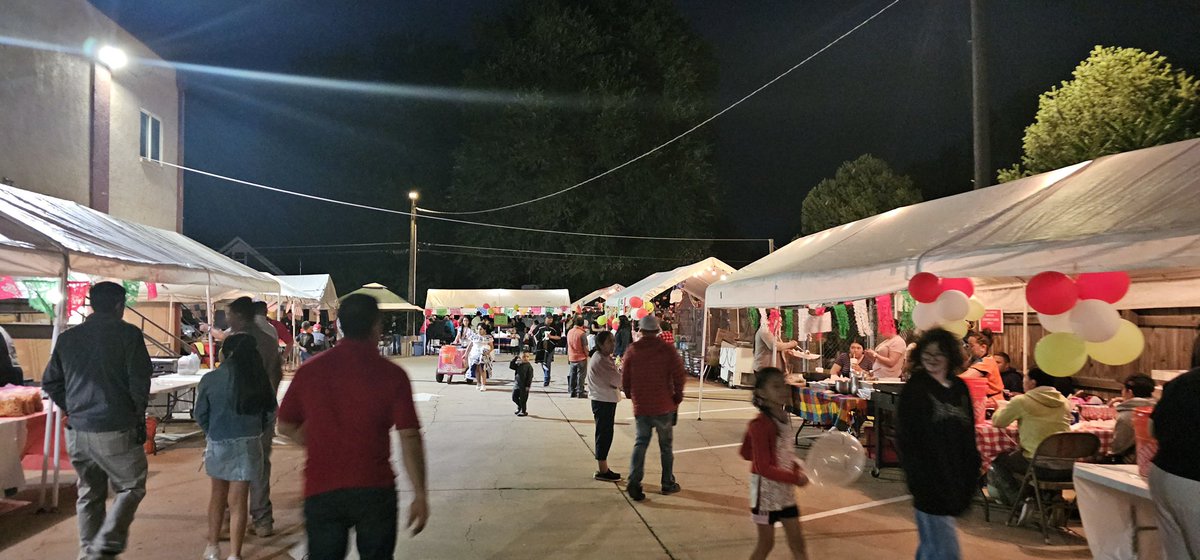 ConsulMexDen's tweet image. 🎉🇲🇽 El espíritu de México se hizo presente en #FortCollins, Colorado con la emotiva ceremonia del Grito de Independencia, encabezada por nuestro Cónsul General @pavel_mc