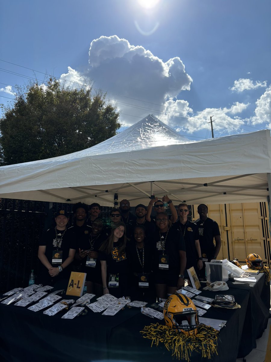 1st home game, 1st win of the Mack Era, 1st recruiting event as a full crew. Man it’s sweet to be an Owl.