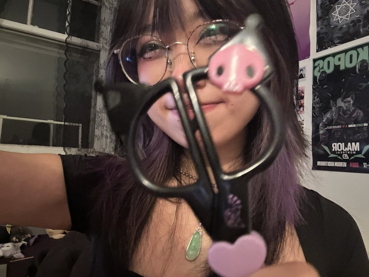 janet tweet media