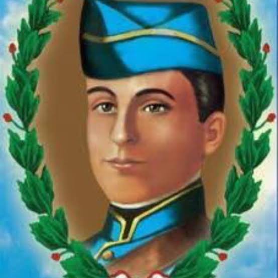 pipemtz's tweet photo. “El suelo es el límite”
- Juan Escutia https://t.co/rgO4b4H8NV