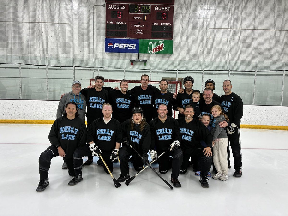 All Elite Broomball tweet media