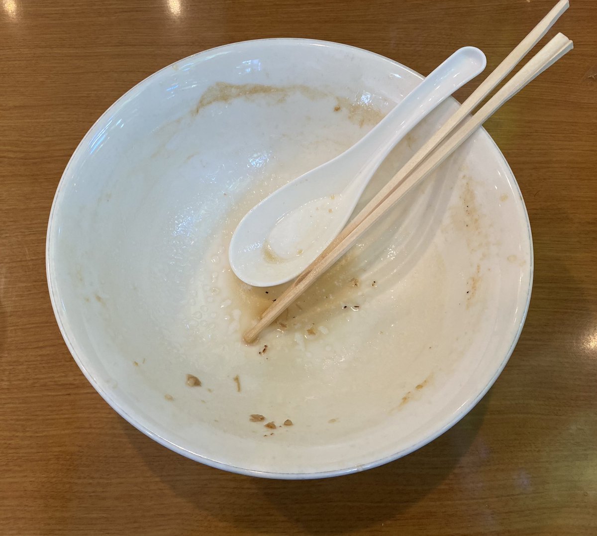 自制心が瓦解する旨さにアブラ完飲