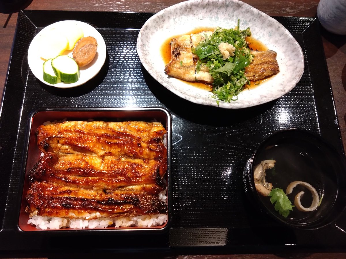 AzNyMeFJs466's tweet image. ジュビロ磐田　三浦龍輝選手のお店にて、鰻を堪能させて頂きました！
さあ、いよいよヤマハスタジアムへ
愛媛FCL勝つぞ！！
VAMOS！！

＃愛媛FCL
＃静岡SSUボニータ
＃ジュビロ磐田
＃ヤマハスタジアム
＃なでしこリーグ1部
＃鰻みき谷