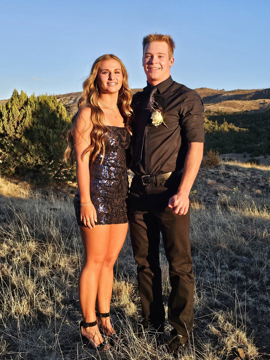 Cochran_jeffc's tweet image. Hoco dance 2025!