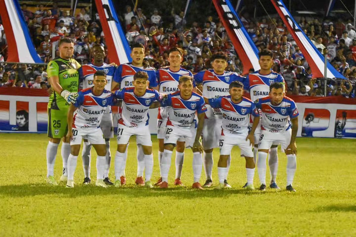 - Igualaron ante Alianza, remontando un 3-1
- Derrotaron a FAS en Santa Ana para hacerse con el liderato 
- Vencieron a Águila, jugando con uno menos gran parte del encuentro 

El equipo más sólido y mejor automatizado de la Liga. Bien trabajado y convencido. Chapó al trabajo de