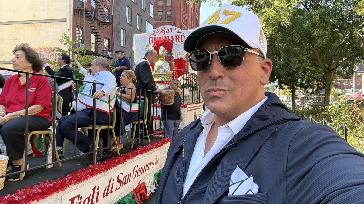 ChrisMacchio's tweet photo. Today it was my privilege to honor the legacy of American Hero @charliekirk11 at the @SanGennaroNYC in NYC’s Little Italy with @nbcsnl legend and patriot @joepiscopo. https://t.co/O3x3HUAWST