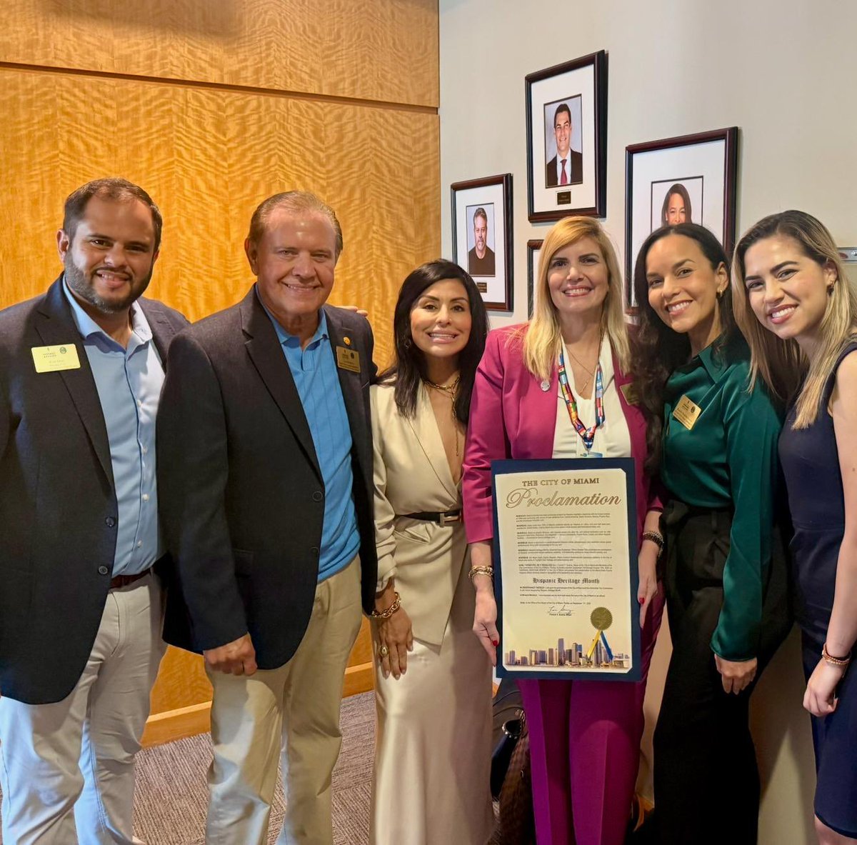 hispanicmdc's tweet image. Thank you to the @CityofMiami for presenting the Hispanic Affairs Advisory Board with a proclamation on Sept. 11 in honor of #HispanicHeritageMonth! Honored to celebrate our community’s history, culture &amp;amp; contributions. 🌎✨

#HispanicMDC #Miami