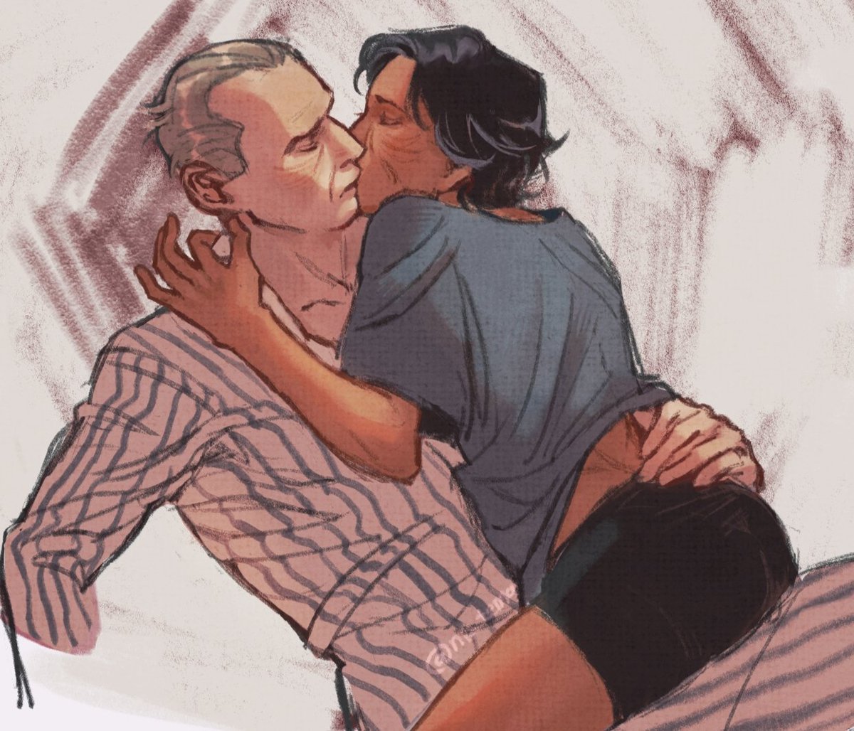 nis_tema's tweet photo. #lawrenitez good night's kiss https://t.co/uGXFxOPu4f