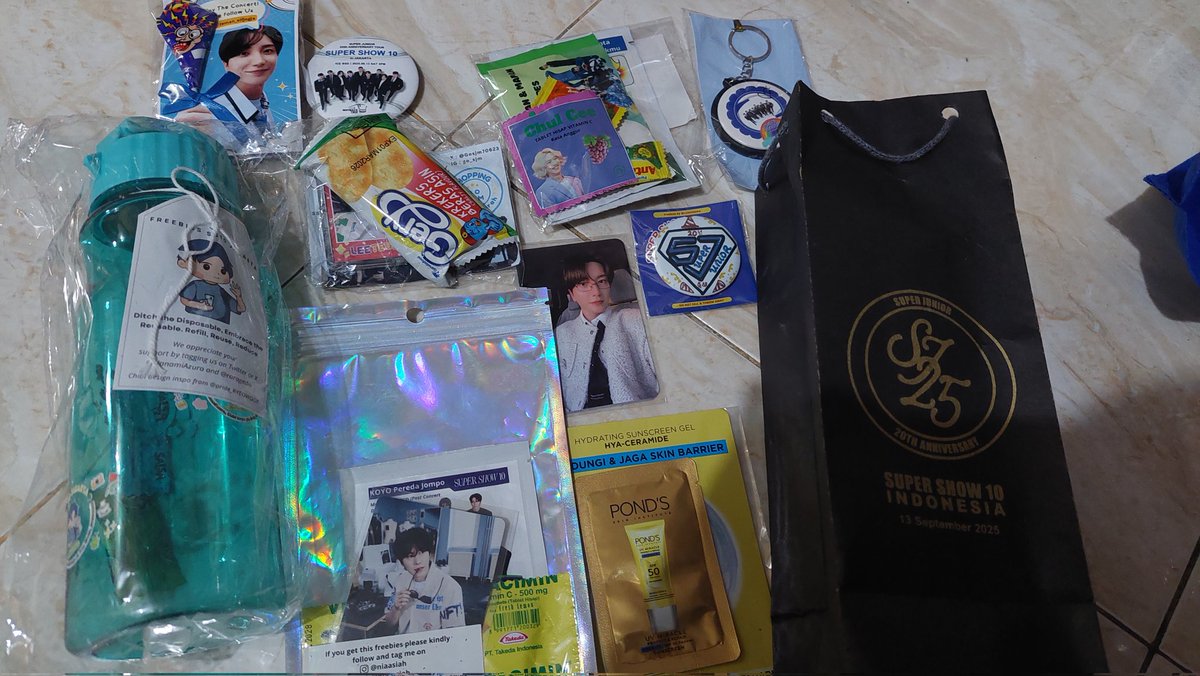 Maaf baru sempet foto freebiesnya.
Makasi banyak freebies lucu nan gemasnya elpeudeul 💙💙
See you again 💙
<a href="/XianieQ/">시아 💙</a> <a href="/bienvenuedotco/">Bienvenue.co (mt after dm) - WH THAI, KR -</a> <a href="/natoratona/">Na✨</a> <a href="/teman_elfjogja/">TEMAN ELF JOGJA</a> <a href="/nia_asiah/">Kurniati Asiah</a> <a href="/GoSjm70623/">go_sjm</a> @.arinristianaa <a href="/HanamiAzura/">🌸 semi ia</a> <a href="/raragedw/">anak kecil 🥂</a> <a href="/wbtripkonser/">Wayback TripㅣPls MENTION after DM</a>