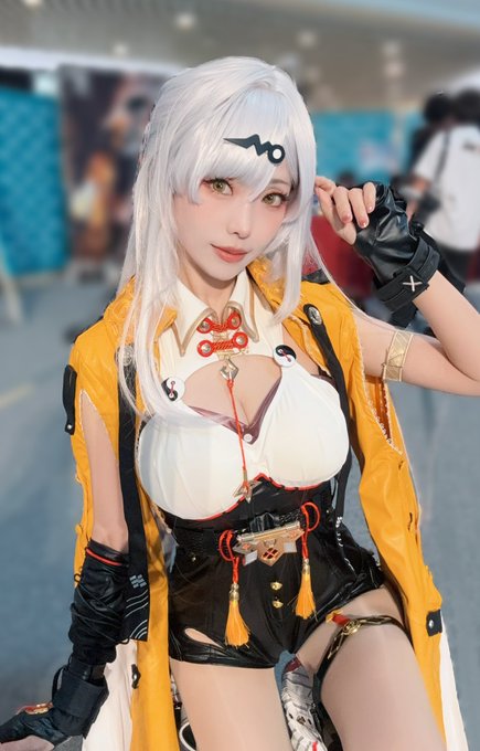 Twitterのコスプレ画像5