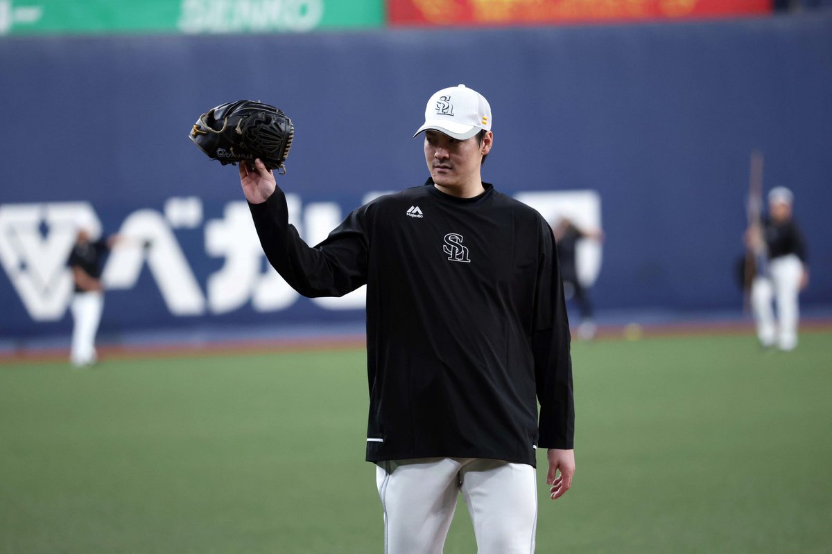 【スタメン】
14日 オリックス戦（京セラドーム）

1中 #周東佑京
2左 #柳町達
3指 #近藤健介
4 一 #中村晃
5 二 #牧原大成
6 三 #栗原陵矢
7遊 #野村勇
8捕 #海野隆司
9右 #佐藤直樹
投 #有原航平

#sbhawks #鷹フル