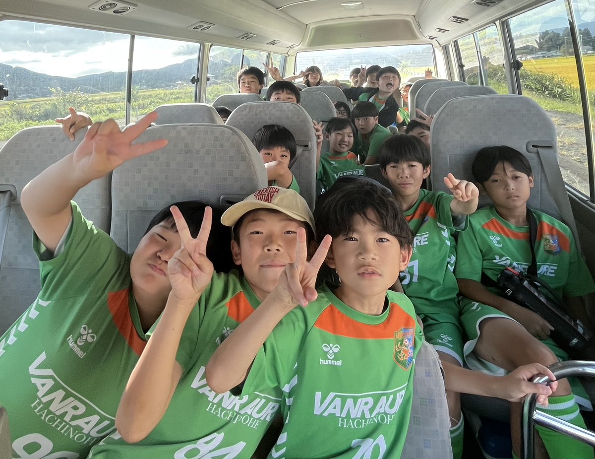 ヴァンラーレ八戸FC U-10 短時間でみっちりと鍛えていただきました
