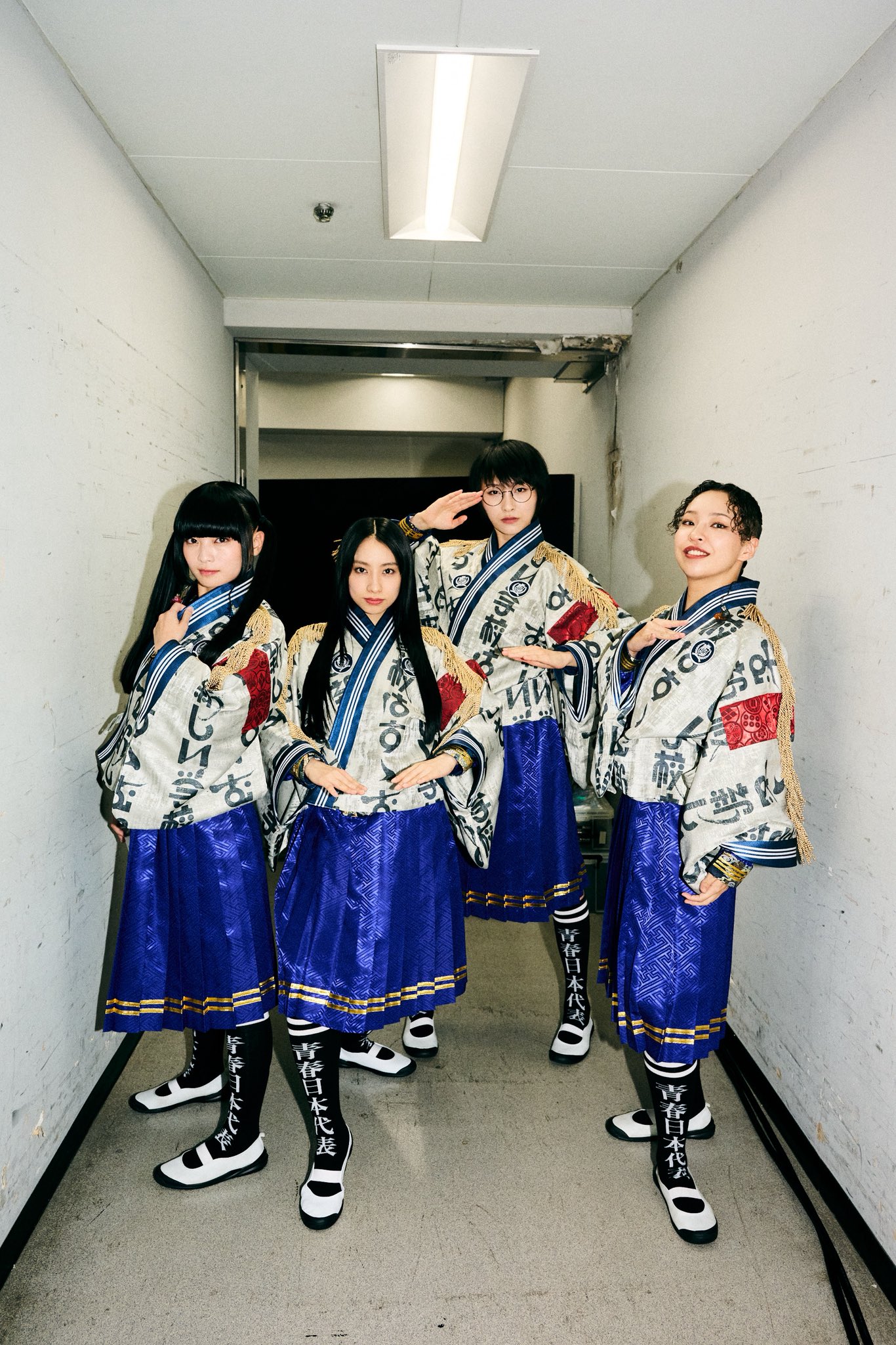 G0xz3CjbcAEX6bE?format=jpg&name=large