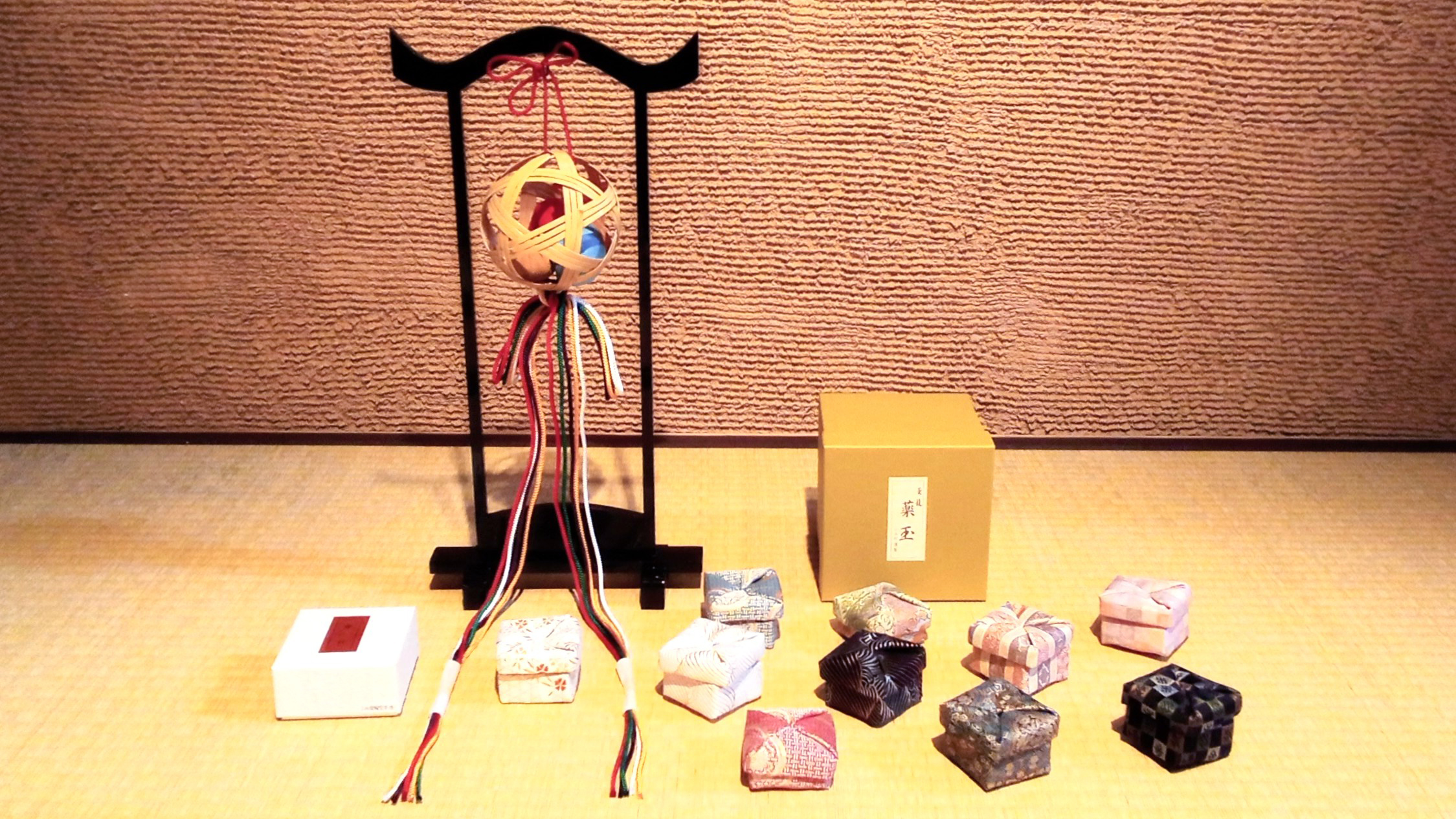 銅細工 百福筆筒 筆置 筆入 装飾品 工芸品 美術品 置物 Amazon.co.jp: 銅 細工 龍頭魚化竜 文鎮 筆架 茶寵 装飾品 工芸