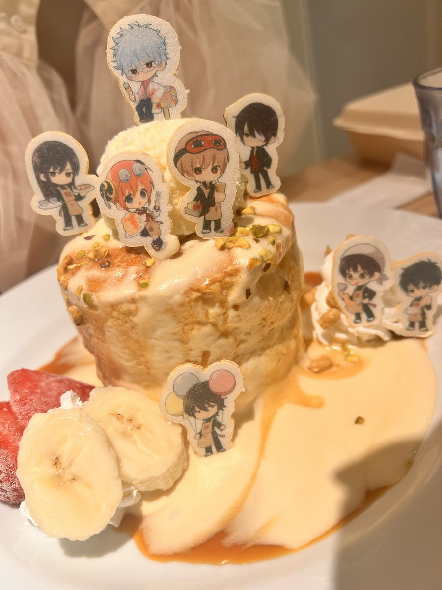 友達とカプコンカフェも行ってたんです！
腹いっぱいすぎ！！