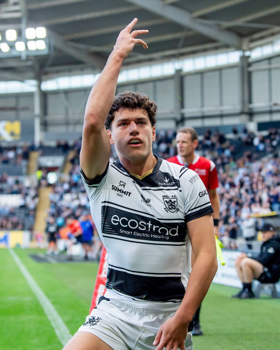 The first Hull FC player in the modern era to score against every opposition we've faced in a single season 🤯

Inevitable 🔥

⚫️⚪️ #COYH | <a href="/ecostrad/">ecostrad</a>