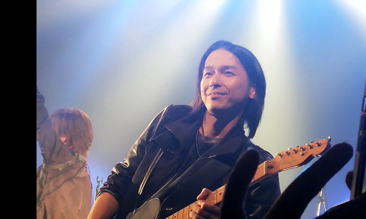 sweets_cat_rou's tweet photo. 札幌 CUBEGarden 
#BREAKERZ
#RETURNZ 
動画からの写真UP🎶 最高でした！ https://t.co/ZsRgIeo7h3