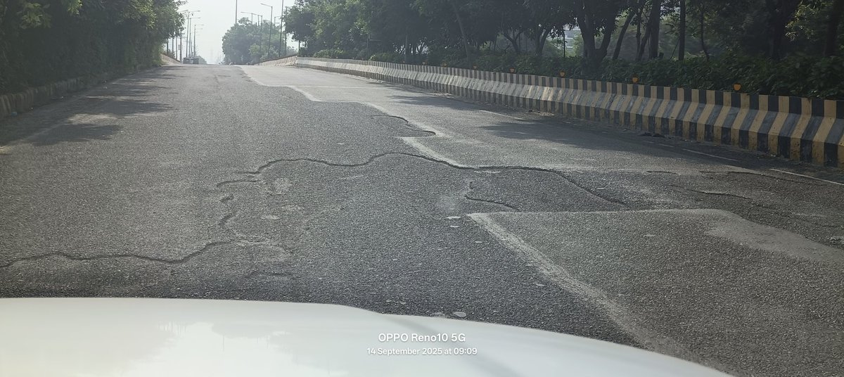 Sector168Noida's tweet photo. @noida_authority some more pics of the pot holes on the road opposite stellar and metlife sector 135 ...the the potholes are there on both sides while going and coming from @Sector168Noida towards metlife and stellar @CeoNoida @CPCB_OFFICIAL @nitin_gadkari @myogiadityanath #noida https://t.co/GnhwSaRsRC