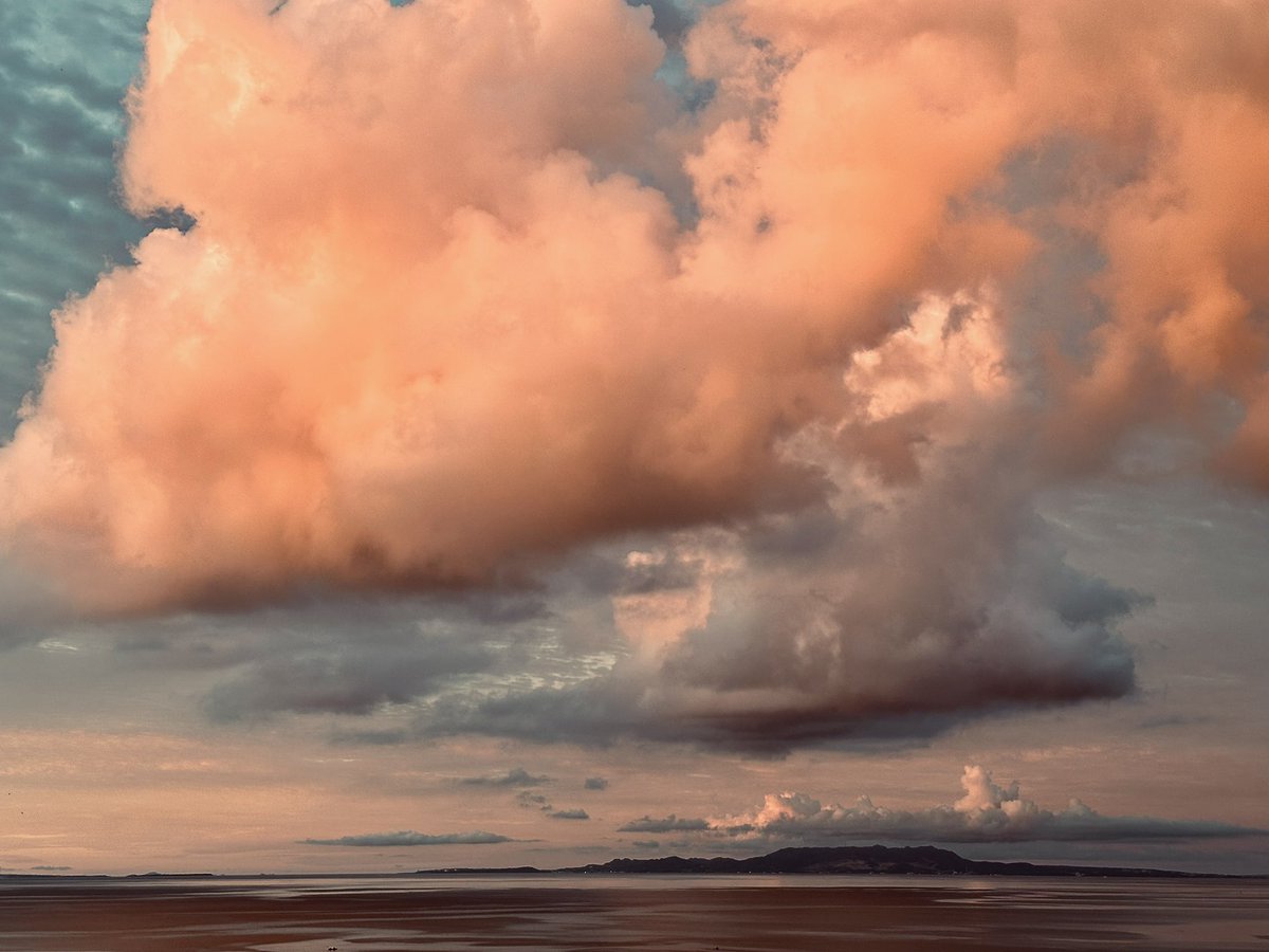 Wolf Lab (@hicryoem) on Twitter photo Summer skies on #okinawa Summer skies on #okinawa