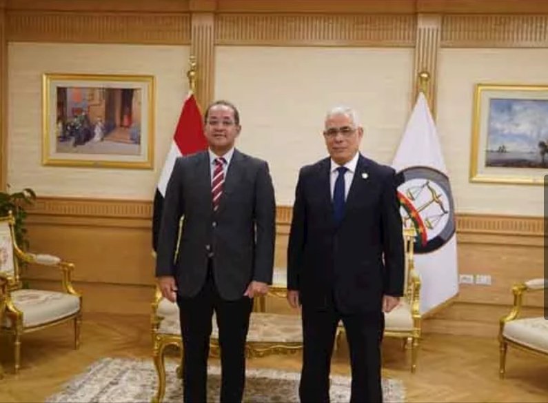 شاهيناز طاهر tweet media