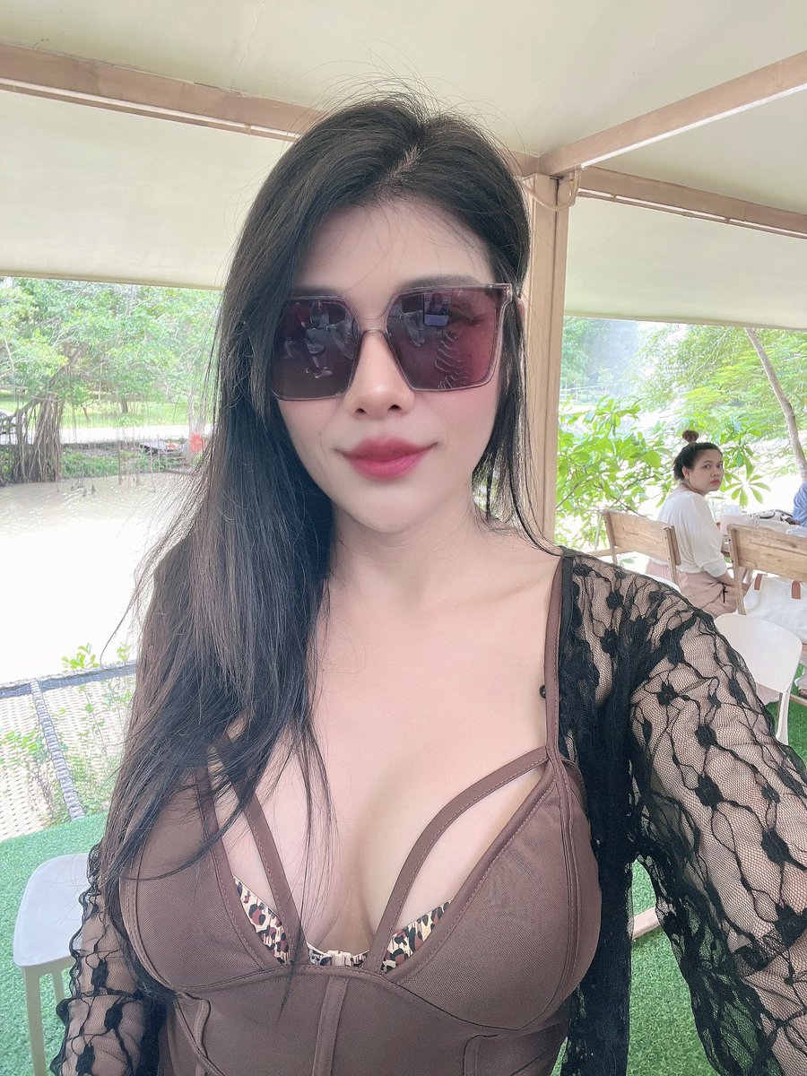 ใบเฟิร์น tweet media