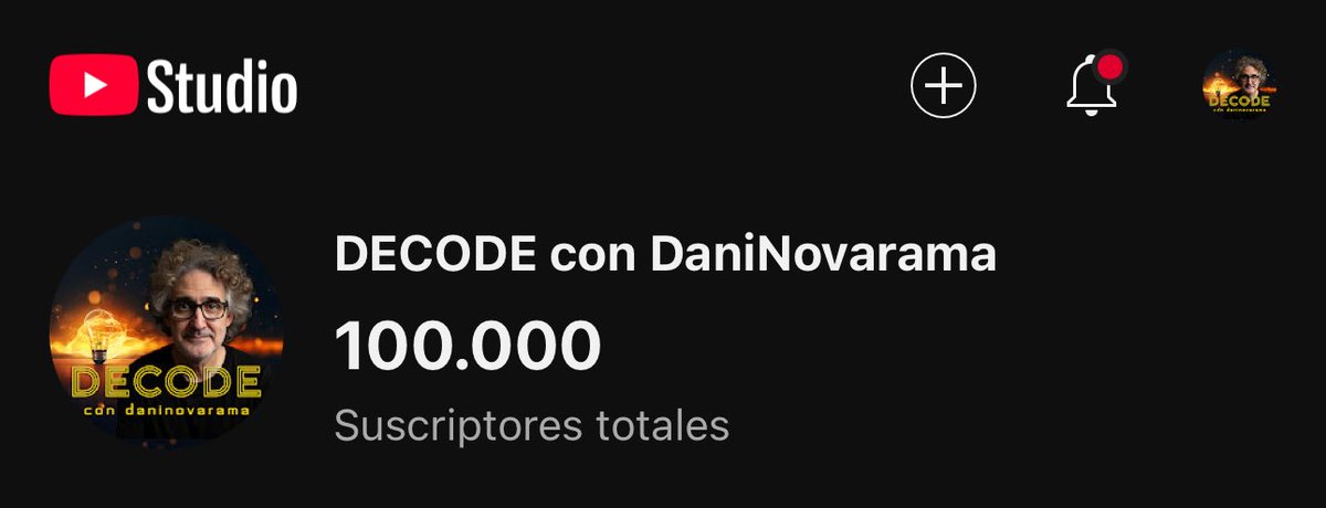 DaniNovarama's tweet image. Super feliz. Gracias a todos los que me estáis apoyando en esta aventura. Youtuber a los 50. Madre mía. DECODE acaba de alcanzar 100.000 suscriptores. Tiembla MrBeast :-)