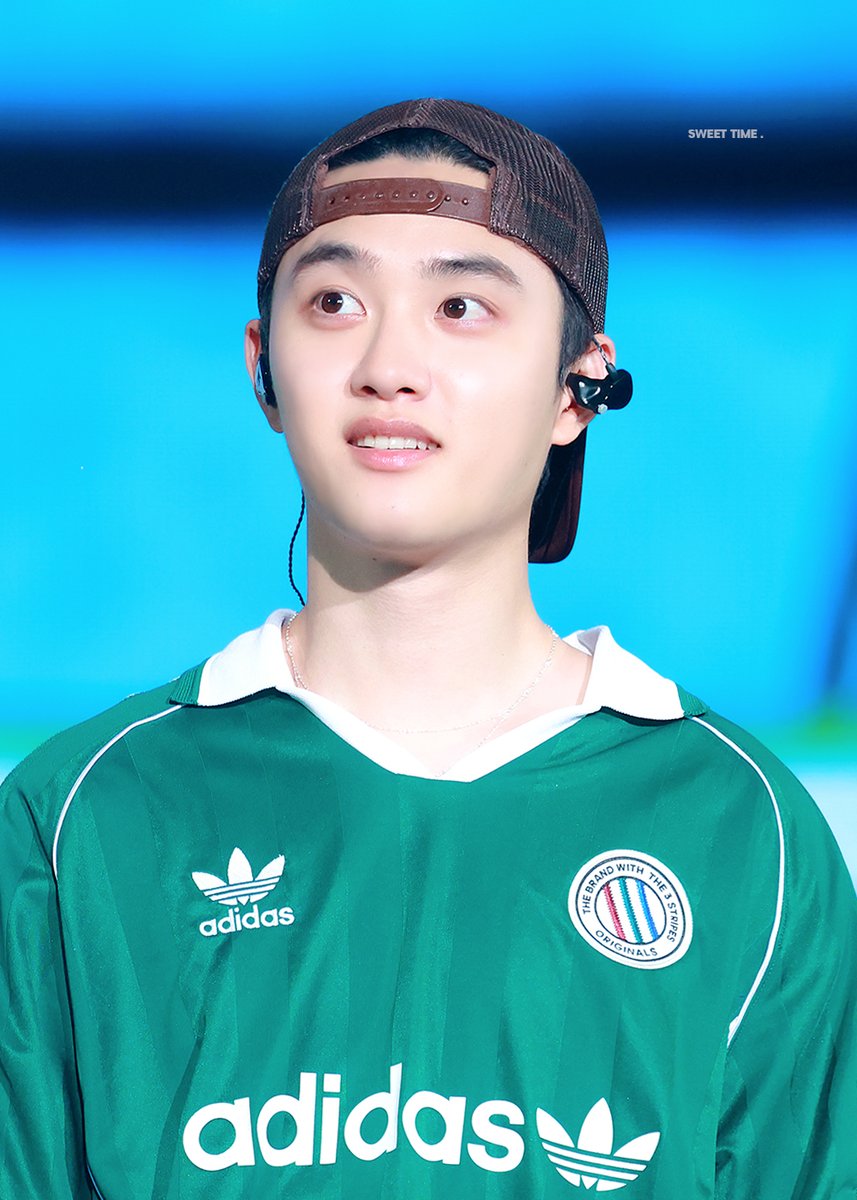 250830 세상에서 제일 예쁜 둉그라미 ( 🤍 )

#도경수 #디오 #DOHKYUNGSOO #KYUNGSOO #DO (D.O.) #都暻秀 #ドギョンス