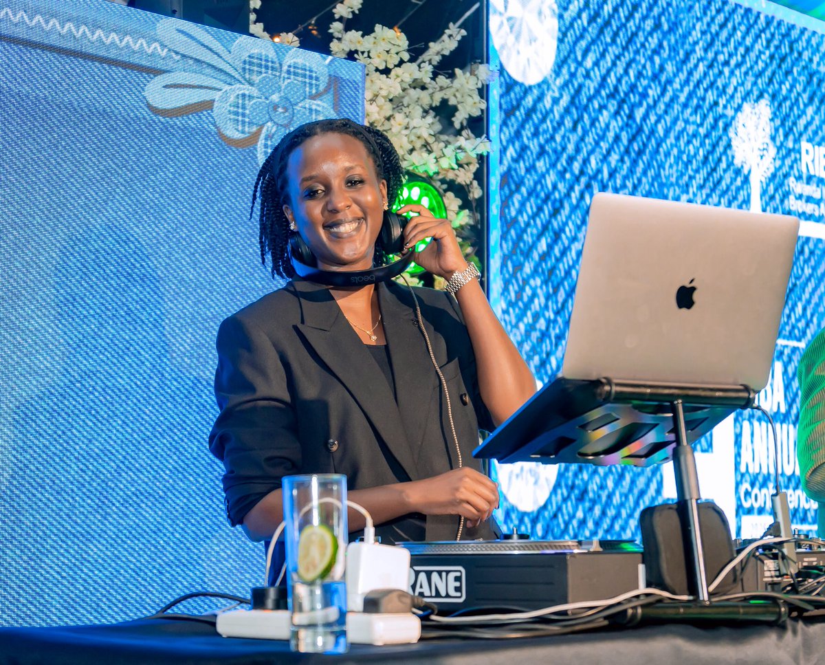 What a way to wrap up Day 3 of #RIBAConference2025! The Denim Night Closing BBQ Cocktail was nothing short of spectacular – from the stunning denim-inspired décor to the mouthwatering BBQ and electrifying vibes. 
A massive thank you to <a href="/BritamRwanda/">Britam Rwanda</a>…
1/3