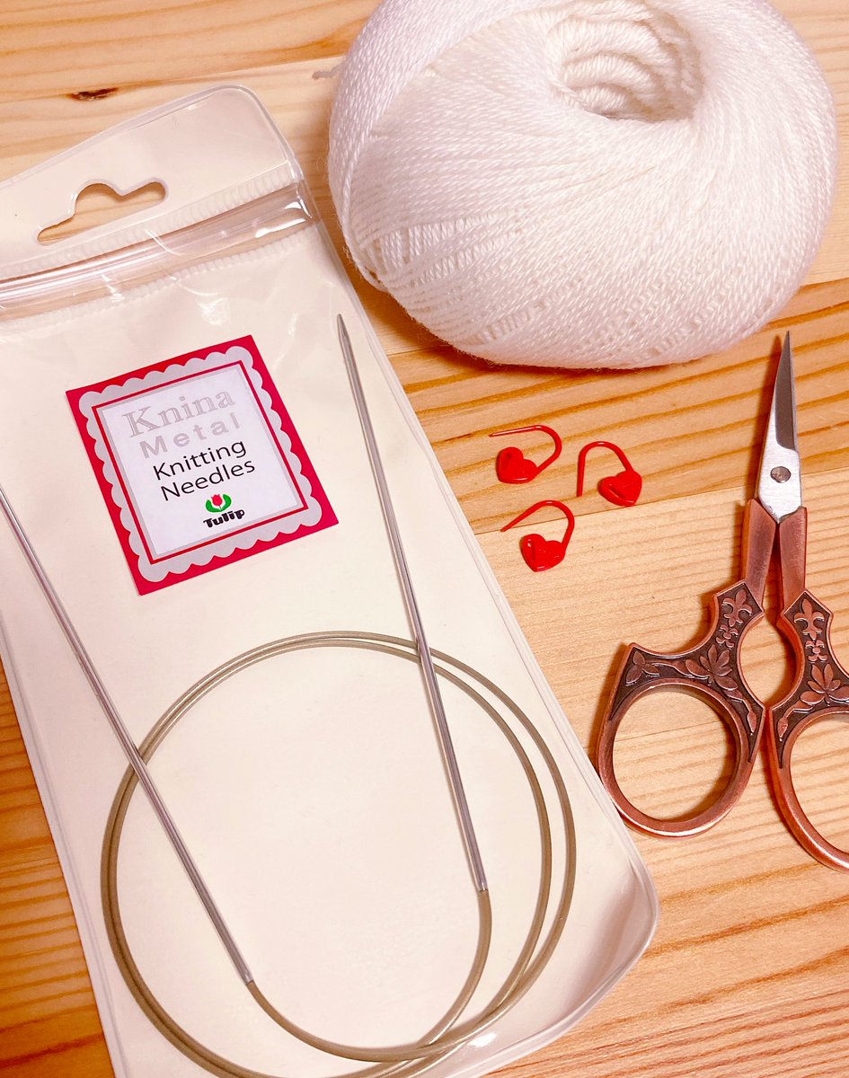 試作試作🧶

これからセーター編みます✨

ドイツ製の憧れの輪針をゲットしたので、
テンション上がってる🥳

新しい道具って嬉しいよね♡