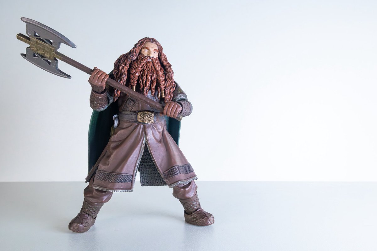 ColorlessTune's tweet image. “And my ax!”

Gimli review on my YouTube channel: youtu.be/E4r6Jx9muc4?si…

#DiamondSelectToys #LordOfTheRings #LotR #Gimli #GimiliSonOfGloin #PXSanDiego2024 #ToyPhotography #ToyReview #ActionFigureReview