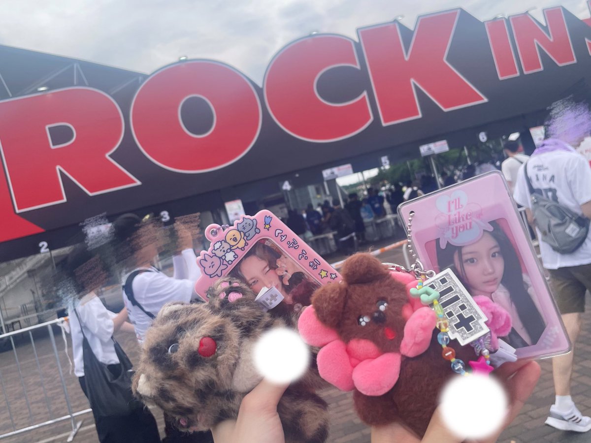 ロッキン~!! 아일릿 화이팅 화이팅!!