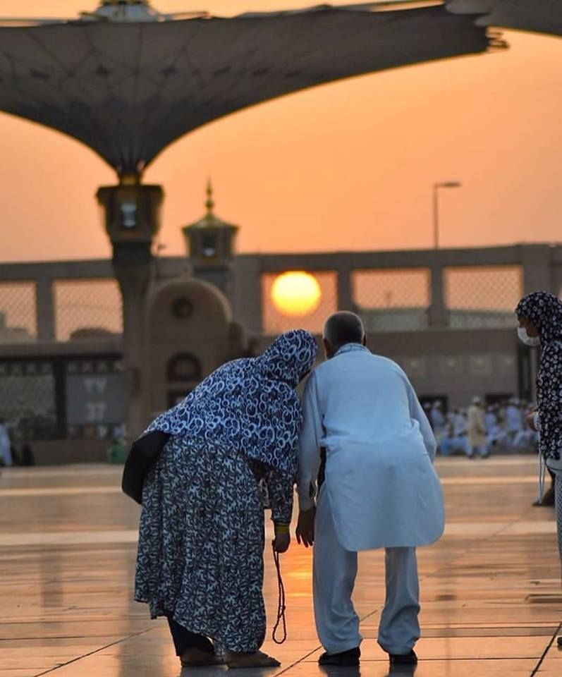 itz_abdallahsbg's tweet image. ربنا هب لنا من أزواجنا وذرياتنا قرة أعين واجعلنا للمتقين إماما

[Rabbanā hab lanā min azwājinā waḏurriyyātinā qurrata aʿyunin wa-jaʿalnā lilmuttaqīna imāmā]

Our Lord, give us joy in our spouses and offspring. Make us good examples to those who are aware of You