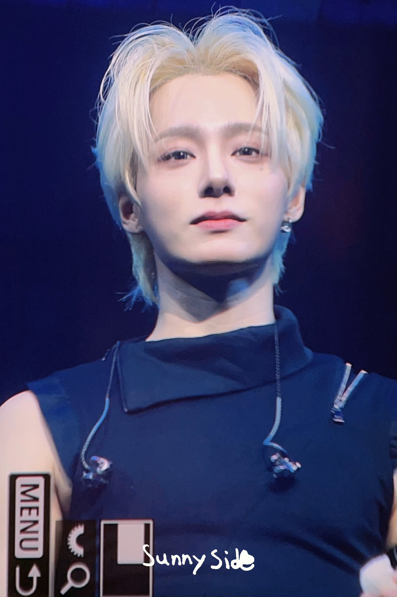oneus ファヌン　usroom トレカ　원어스 환웅 포커 oneus usroom ファヌン トレカ 원어스 환웅 포카 - メルカリ