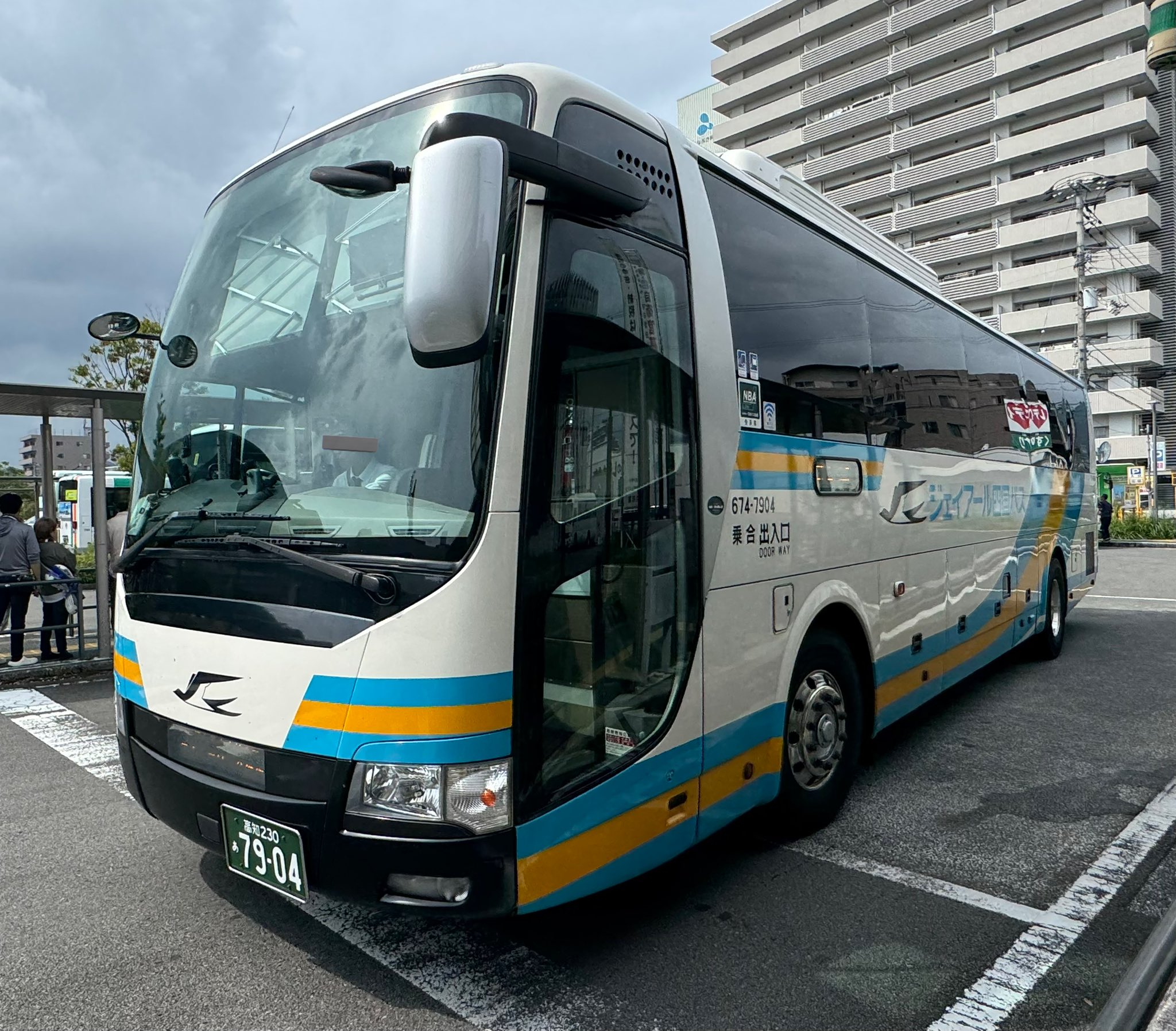 JR四国バス　三菱ふそうエアロエース　高速路線バス JR四国バス 三菱ふそうエアロエース 高速路線バス