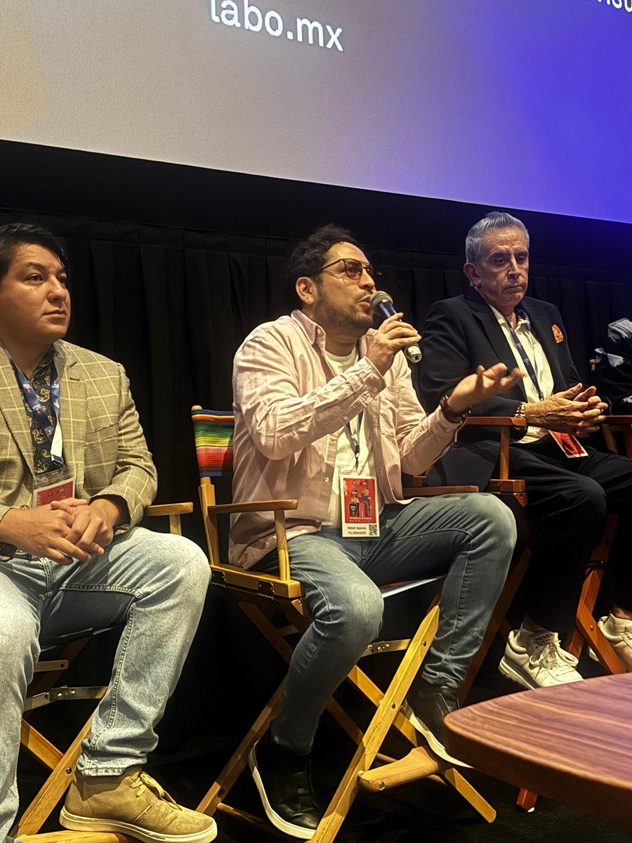 "El Equipo del Pueblo. Un sueño Atlante" se presentó con éxito en el Hola México Film Festival, en Los Ángeles, y lo mejor fue el cobijo de la fiel y noble afición que tenemos por estas tierras. 
Fue una noche redonda que marca un capítulo dorado en nuestra historia.

#SerAtlante