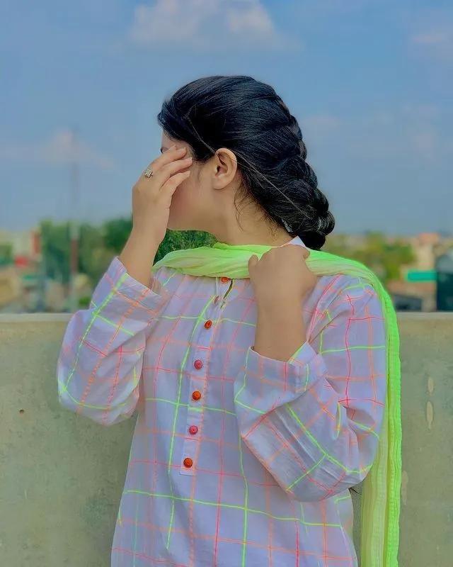 Ｅｌｓａ🦋 tweet media