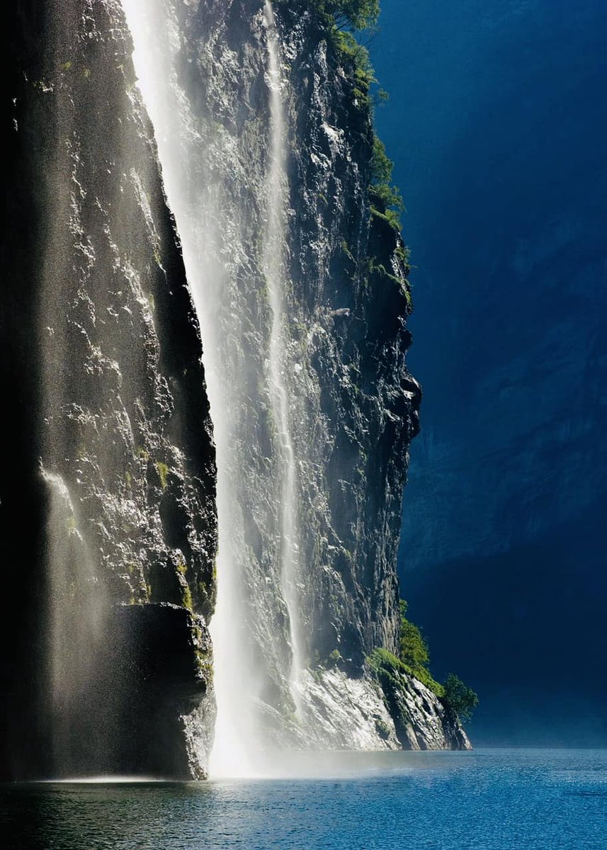 A great shot,Waterfall in Norway