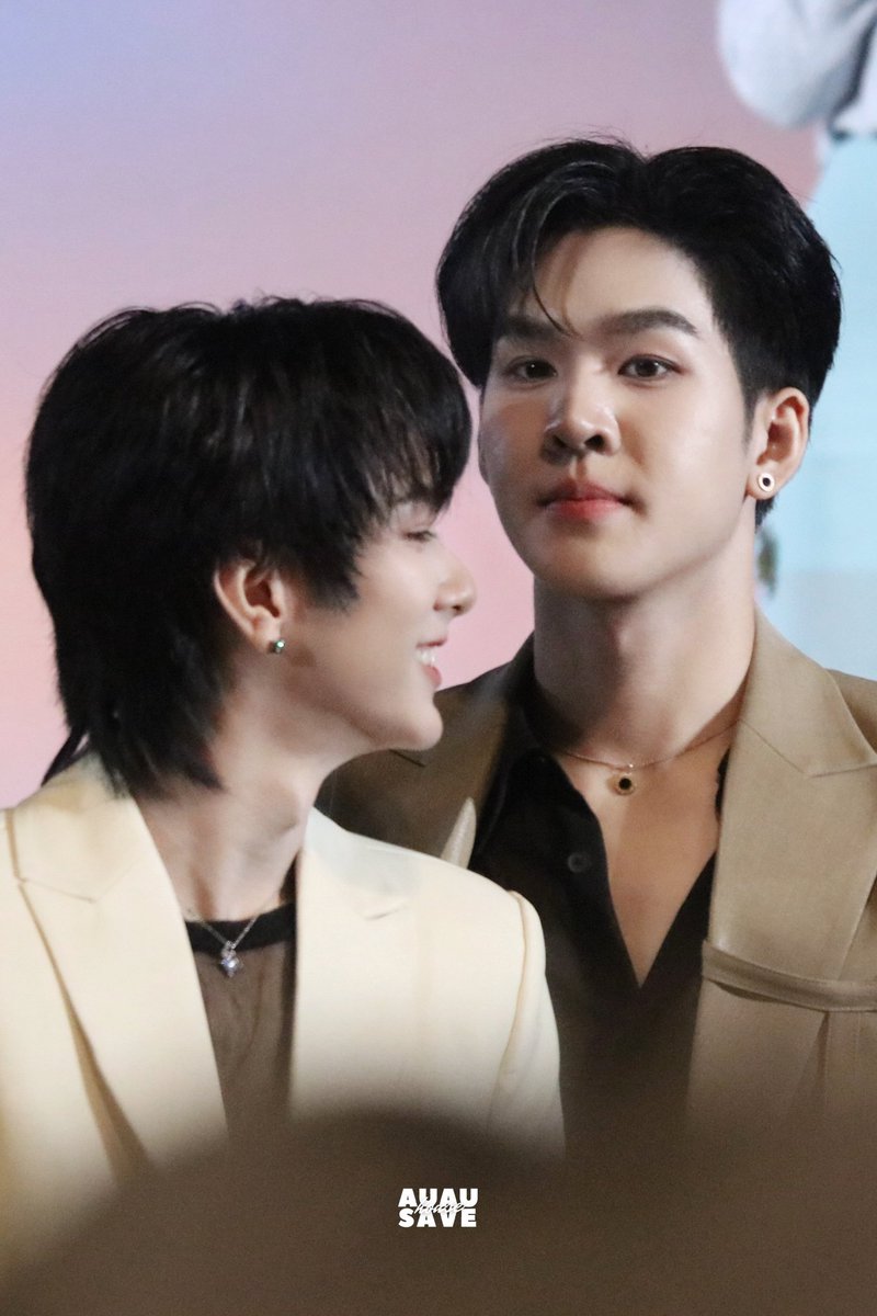 มวลพี่เรียว พี่เฮียที่คิดถึงงงงงง 😳✨️

YOUR SKY FANSIGN
#YOURSKYFANSIGNTH 
#AuauSave #อู่อู๋เซฟ 
#auautnp #savewrg
