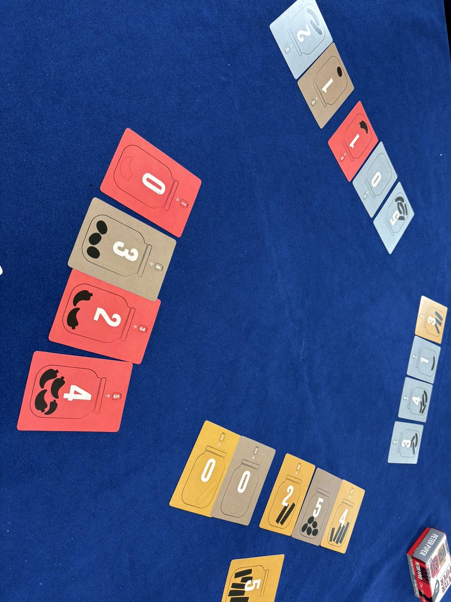 kis64my81ft2's tweet image. 自分の場の数字が11の状態で手番を迎えたら勝利
#PeterPiper 
#超新作体験会