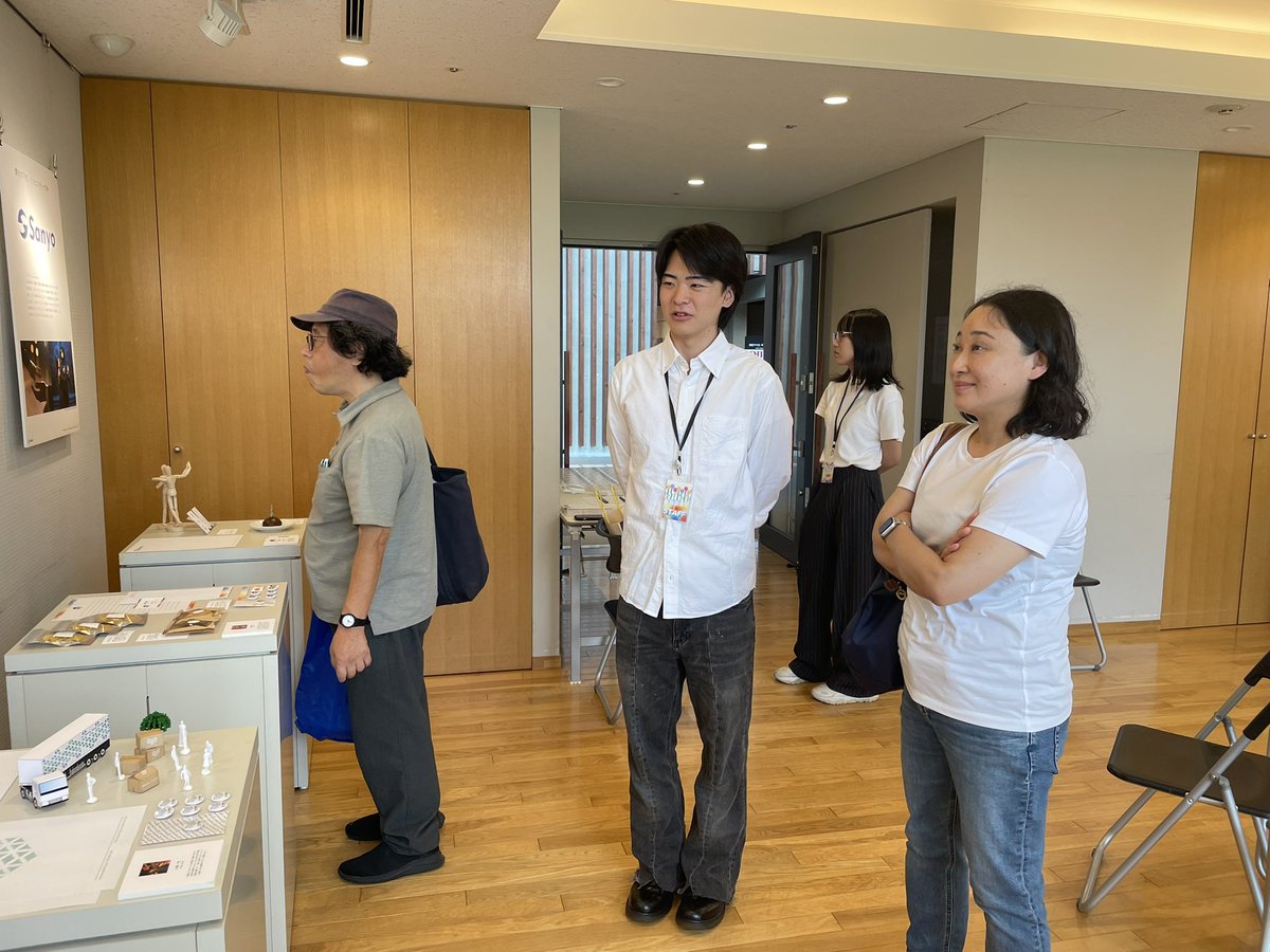 √100展　最終日
今回は山洋電気株式会社の社員の方々にも見て頂くことができました。
パネルは山洋電気社内で展示して頂くことになりそうです。