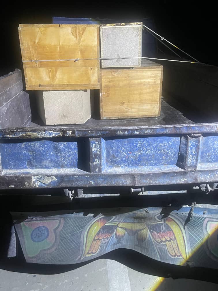 قبائلی رہنماؤں کی انتھک محنت اور کوششوں سے حکومت پاکستان اور پاکستانی طالبان نے لاشوں کا تبادلہ کیاہے۔ضلع دیر میں تین دن پہلے جانبحق ہونےوالے 7 ایف سی اہلکاروں لاشیں طالبان کے قبضے میں تھی جبکہ ضلع مہمند اور باجوڑ میں مارے جانیوالے 15 طالبان کی لاشیں فورسز کے پاس تھی۔