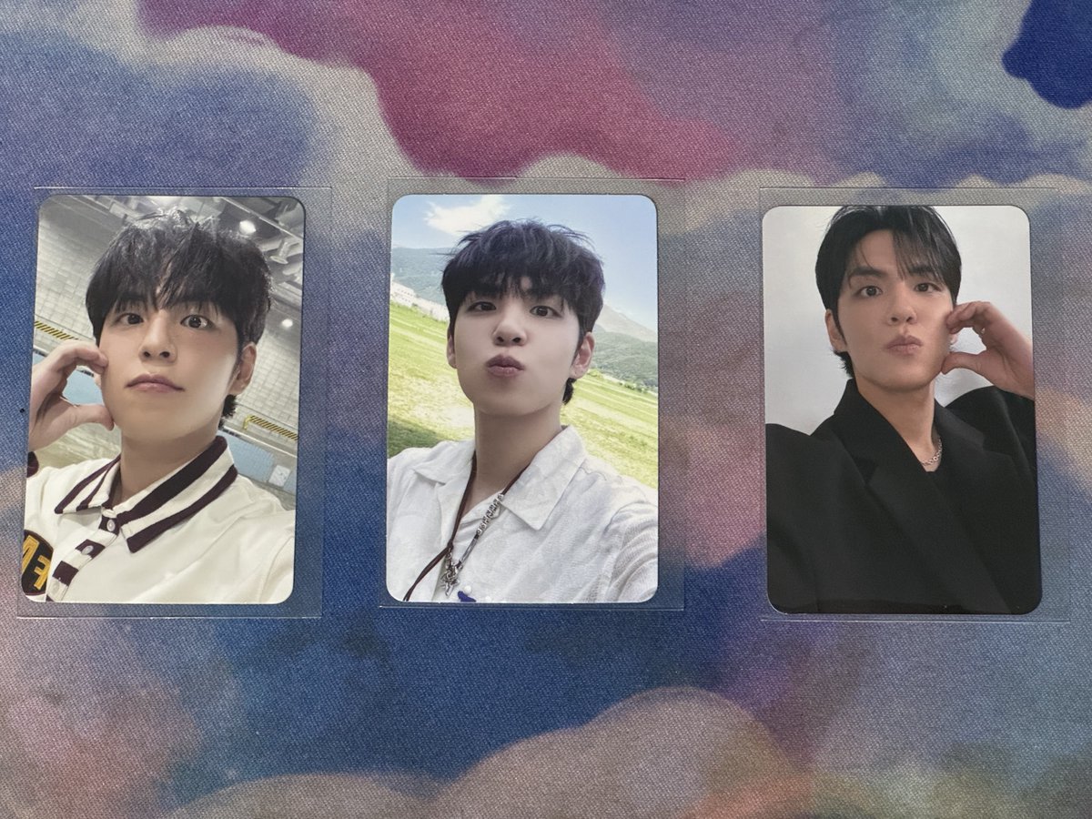 [ wts / lfb ]

day6 the decade tour at goyang day 1 and day 2 entrance photocards + zip gift

wonpil set: php 320 + lsf

mop: gcash / bdo
mod: sdd / jnt

will include confetti from goyang and day6 zip ✨

can ship tomorrow if payo ^^

reply to mine 🤍

🏷️ day6 ph pc wonpil