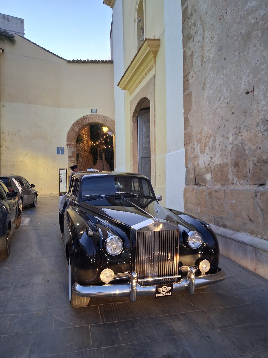 Roller on the square