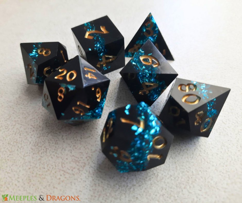 Meeples_Dragons's tweet image. A little bit glitter, a little bit frosty ❄️✨

rfr.bz/t557fcd

#SharpEdgeDice #Dice #ttrpg #dnd