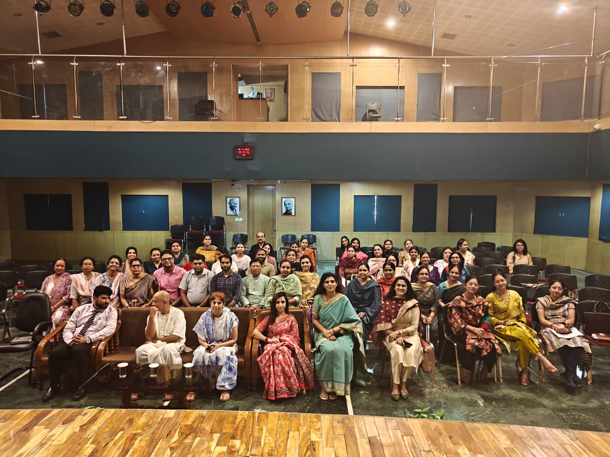 Attended a soulful session at <a href="/sdg4all/">AhlconIntl4SDGs</a> by HG Vichitra Krishna Das ji on Sculptors of Destiny. The chanting, the wisdom, and the peace reminded me of the beauty of simplicity, gratitude &amp; devotion. <a href="/y_sanjay/">Sanjay Yadav</a>
<a href="/pntduggal/">PUNEET DUGGAL</a> <a href="/madhuri_dadhich/">Madhuri Dadhich</a>