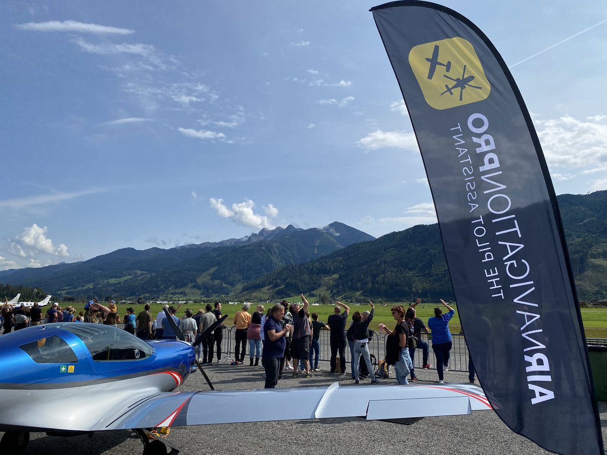 AirNavPro's tweet image. What an amazing first day at Air Expo Zell 2025! 🇦🇹 Thank you to everyone who stopped by — it was great meeting so many of you. We’re here again today at booth 14, right in front of Hangar 1. Come visit us and let’s talk aviation! 🚁🛩️