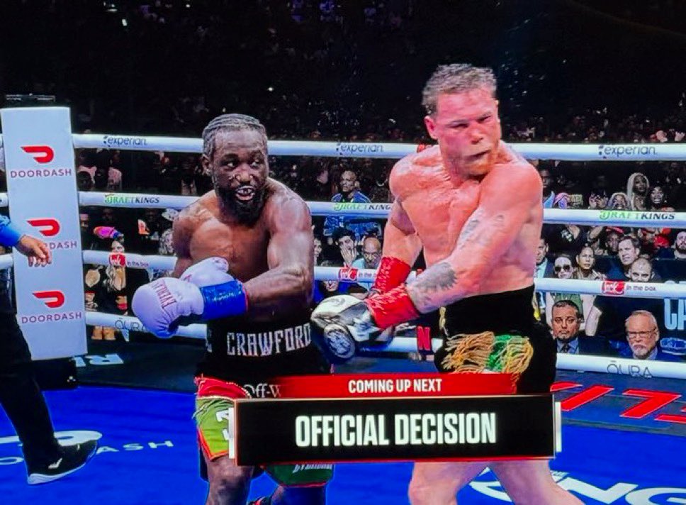 “Terrence Crawford”:
Porque el yankee se re contra culeó a Canelo Álvarez y no lo dejó boxear en toda la noche y le ganó los cuatro cinturones mundiales principales de supermediano, WBA (Super), WBC, IBF y WBO, más el cinturón The Ring